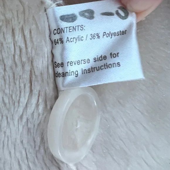 Vintage Cream Faux Fur Hooded Jacket Button Closure Cabincore Nordic Preppy - Picture 9 of 12